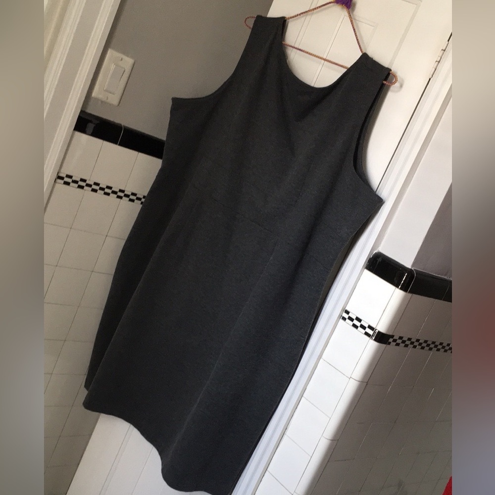 26-28W Gray Avenue Pinafore/Dress - Picture 5 of 11
